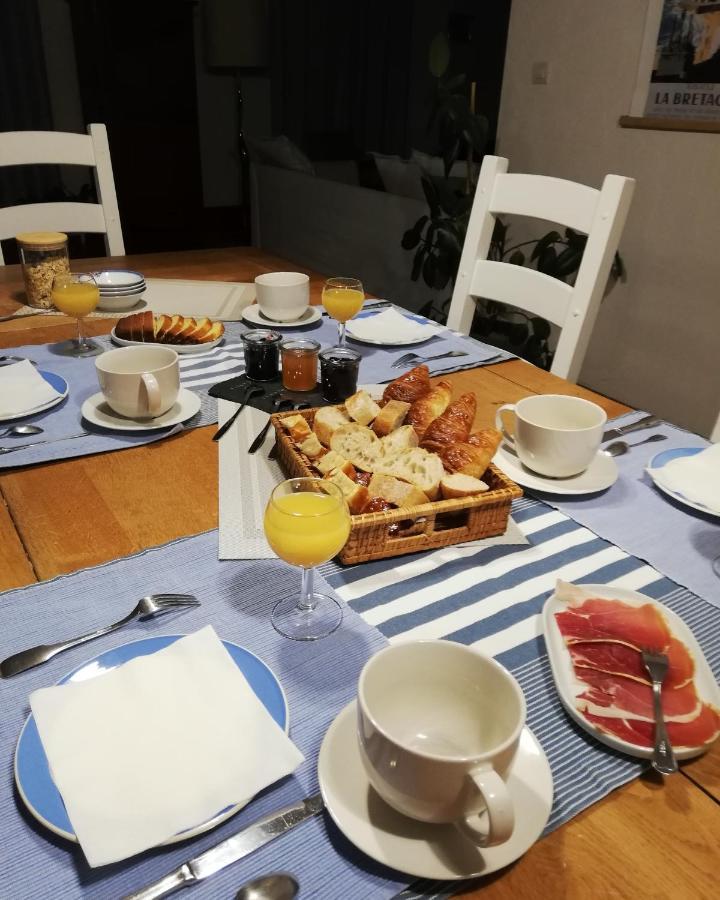 Plouvorn Le Tregonnec, Pres De Morlaix, Roscoff Bed & Breakfast エクステリア 写真